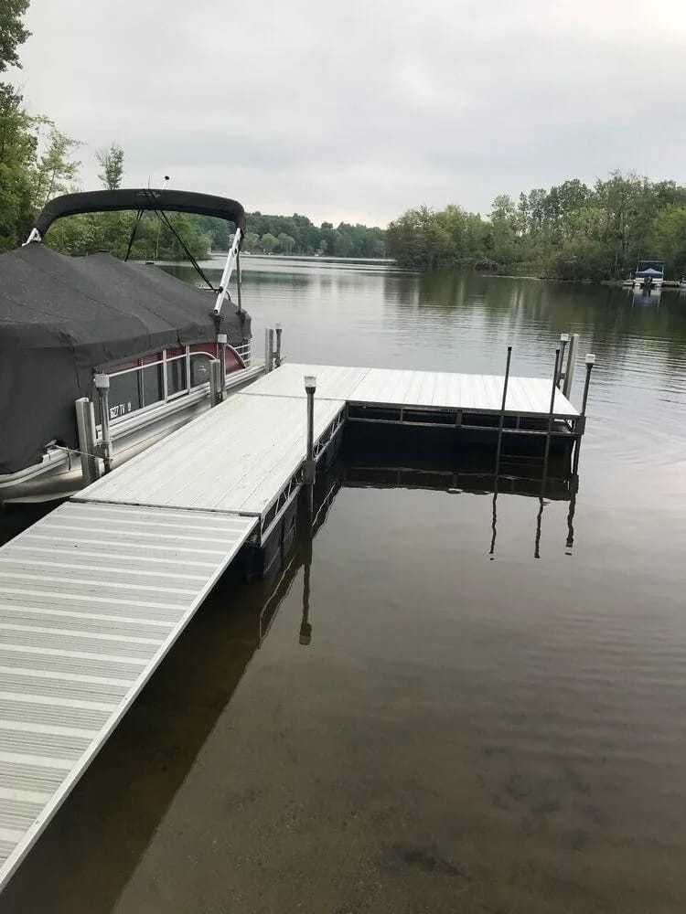 Photograph of Floating Docks
