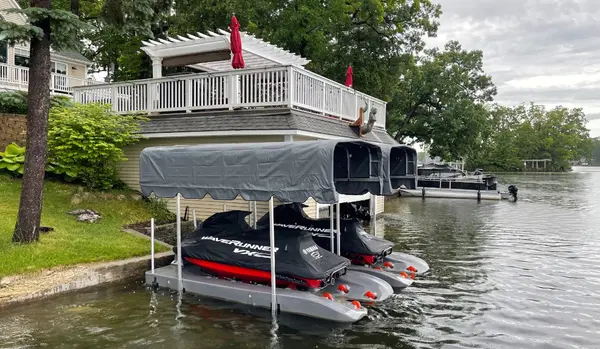 PWC / Jet Ski Lifts photo 4