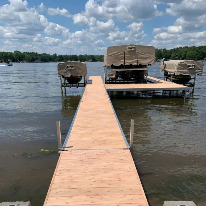 Platinum Docks photo 4