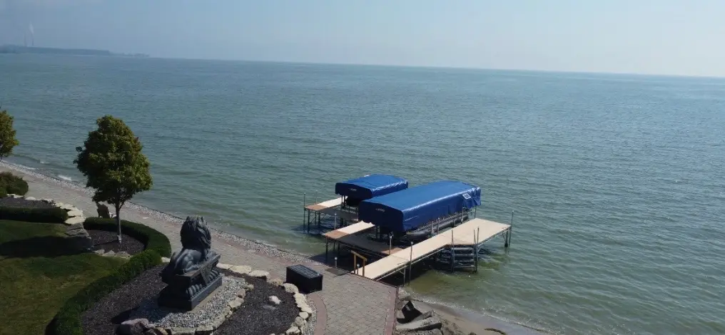 Boat & Pontoon Lifts photo 8